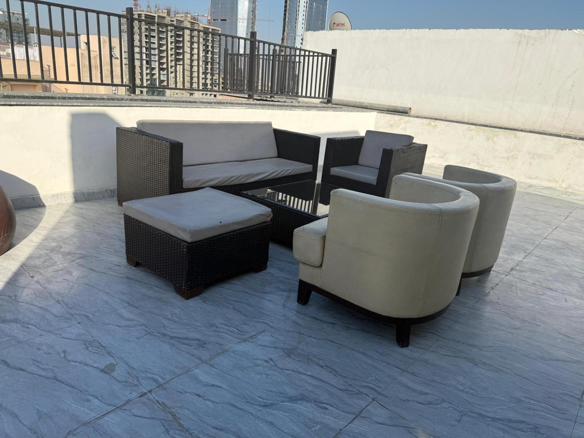 Sky Villa With Private Pool Noida Exterior photo